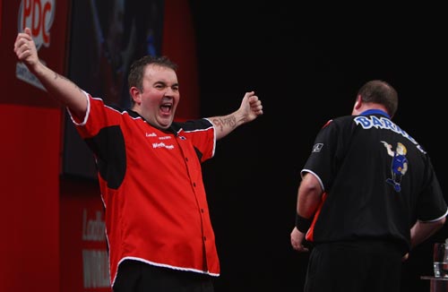 图文pdc职业飞镖锦标赛泰勒夺冠胜利者的狂喜