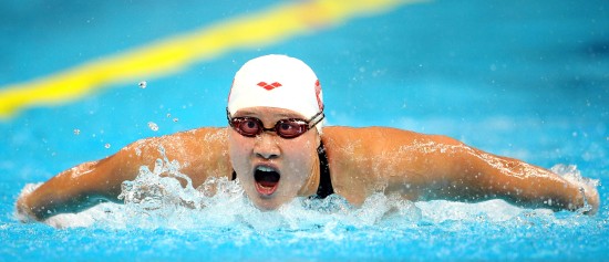 图文-女子200米蝶泳半决赛赛况 刘子歌奋勇争先