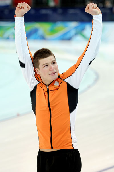 图文冬奥速滑男子5000米荷兰克拉默夺得冠军