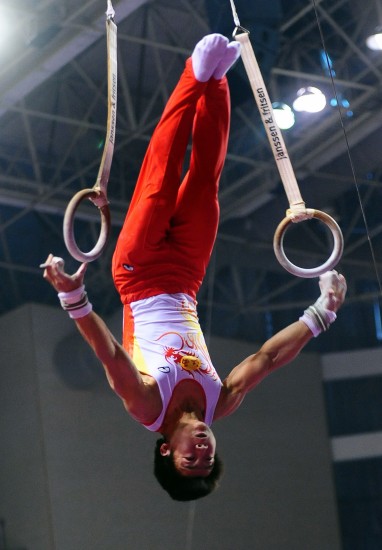 图文-2010体操全国冠军赛 江西队唐星星吊环比赛_综合体育_新浪竞技风