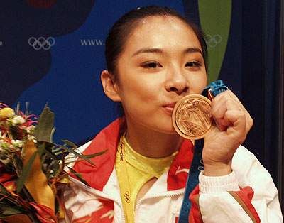 图文体坛女星的杜拉拉升职记刘璇亲吻金牌瞬间