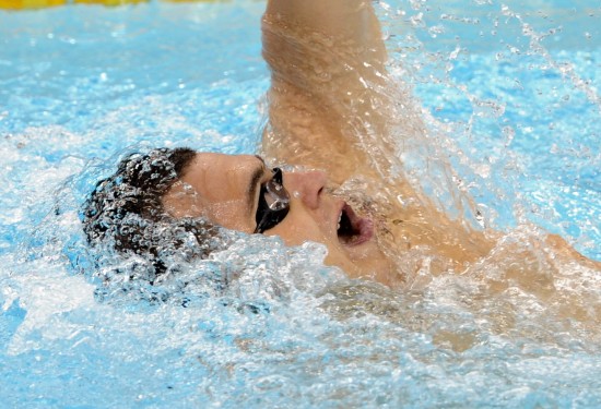 图文-匈牙利选手夺男200米混冠军 切赫轻松夺冠