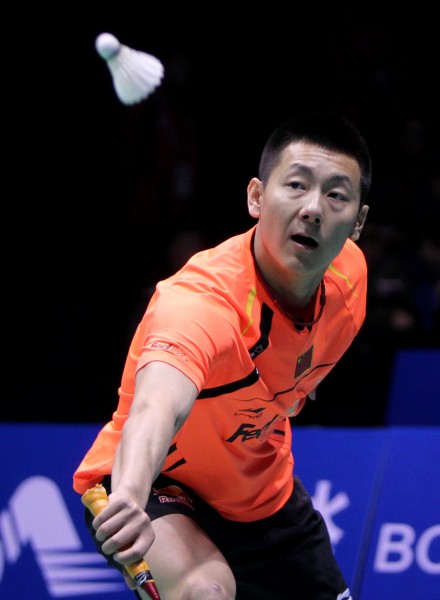 图文-亚锦赛陈金男单夺冠 陈金紧盯来球_综合体育