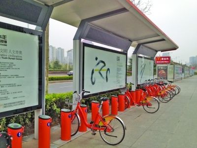 南京河西公共自行车不带锁引争议