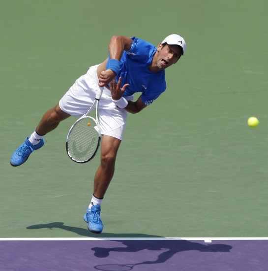 图文-费德勒惨遭逆转无缘索爱决赛 小德发球犀利_网球频道_nike新浪