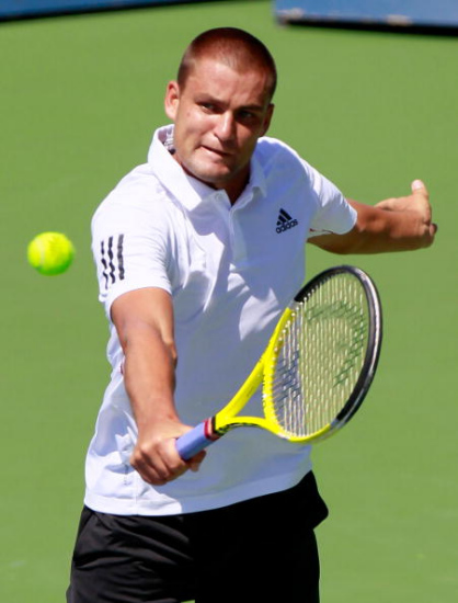 图文-[西南财团赛]17日战况 尤兹尼反手削球