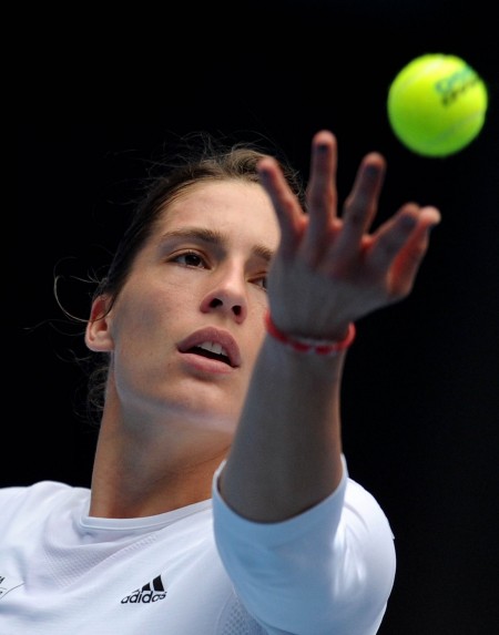 图文-[中网]佩特科维奇晋级女单决赛 发球强攻_网球频道_新浪竞技风暴